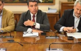 Error en entrega de documentos obliga a repetir votación de acusación contra juez Simpertigue