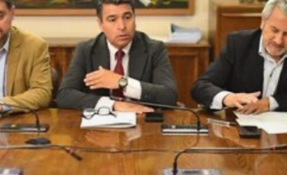 Error en entrega de documentos obliga a repetir votación de acusación contra juez Simpertigue