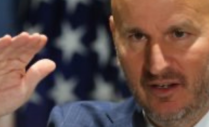 Embajador de EE.UU.: Presidente Boric cortó colaboración con Trump por diferencias ideológicas