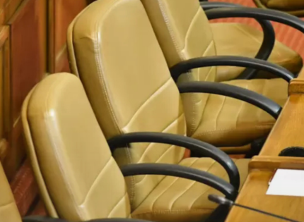 «Qué vergüenza»: Alcaldes critican ausencia de diputados para votar ley de seguridad municipal