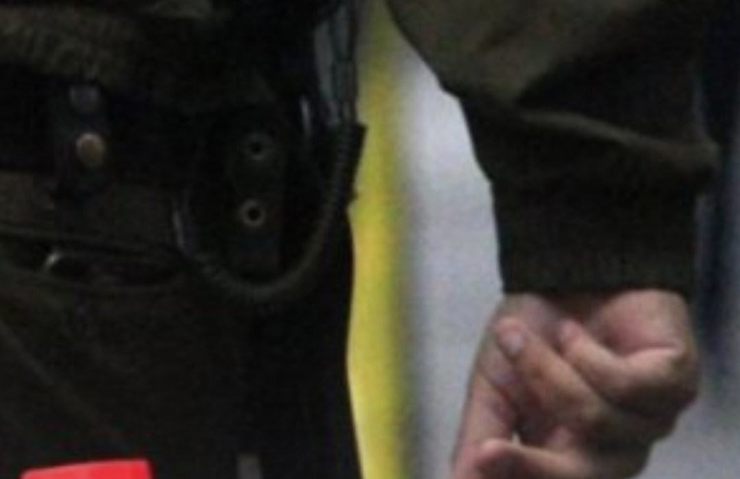 Carabinero resultó herido a bala tras forcejeo durante control de identidad en Recoleta