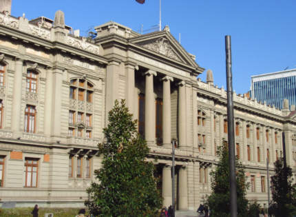 Fiscal Judicial suspende a ministro de la Corte Suprema