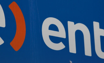 Compró celular en Entel, la venta fue anulada y nunca recibió su dinero: Corte ordena devolver $240 mil y pagarle $200 mil más