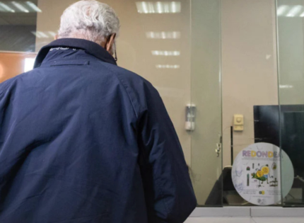 «Le están quitando la pensión a gente»: Acusan error del IPS que suspendió la PGU a 13 mil adultos mayores