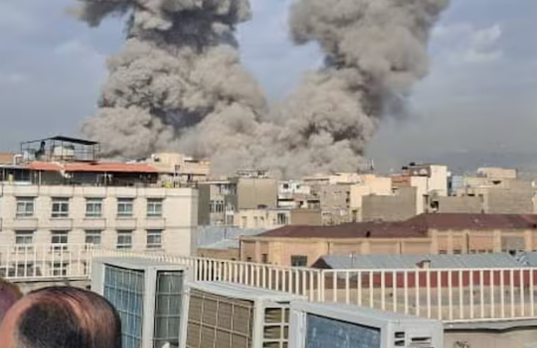 Ataque masivo de Estados Unidos e Israel a Irán para derribar el régimen