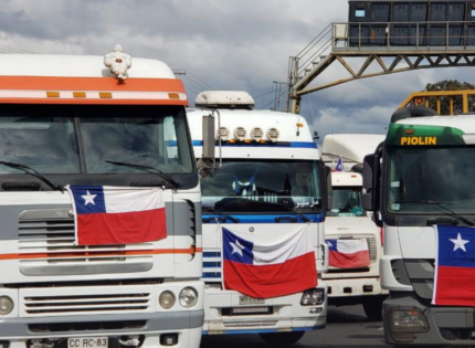 Los camioneros se reunirán este lunes para analizar “medidas” tras histórica alza de los combustibles