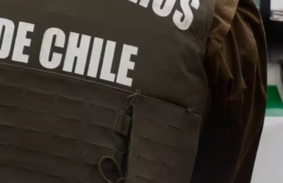 Millonario robo a tienda de ropa deportiva en mall Plaza Egaña