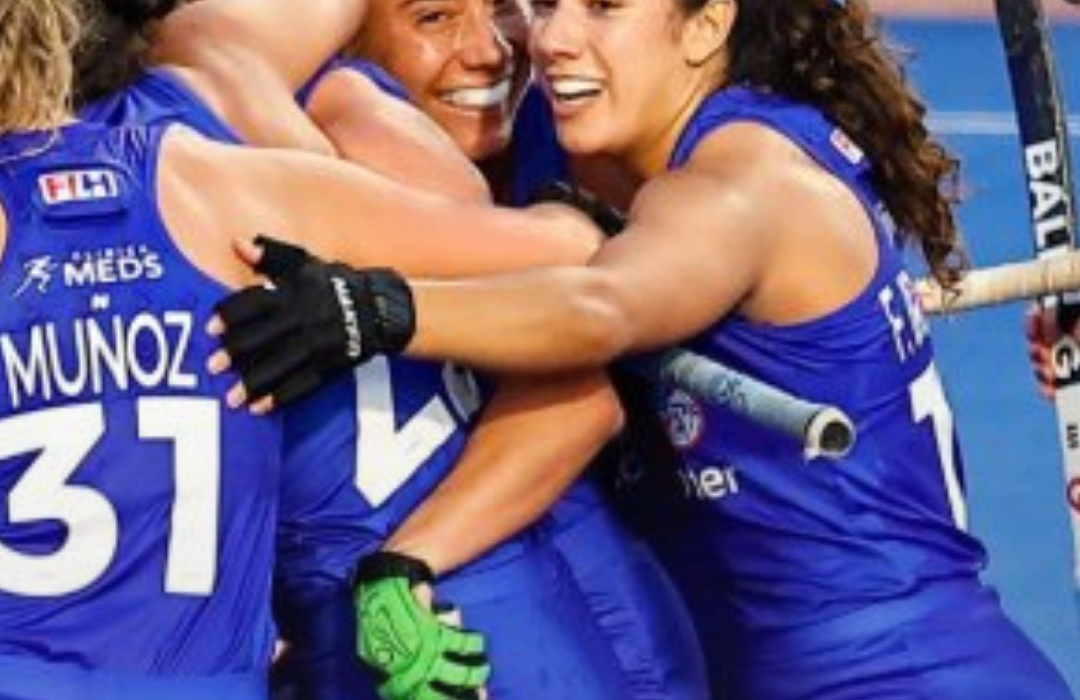 Las Diablas se estrenaron con goleada sobre Suiza en el Premundial de Hockey Césped de Santiago