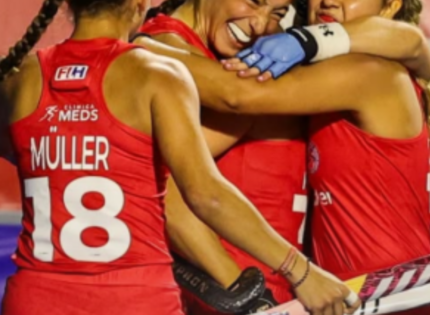 Las Diablas celebraron la clasificación con el título del Premundial ante Australia