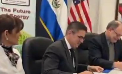 El Salvador firma acuerdo con Estados Unidos para construir su primera planta nuclear