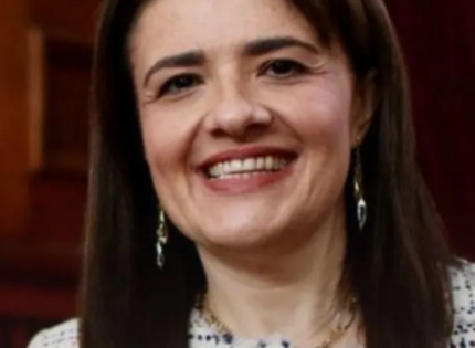 Corte Suprema confirma sentencia que acogió querella de capítulos contra exministra de la Corte de Santiago