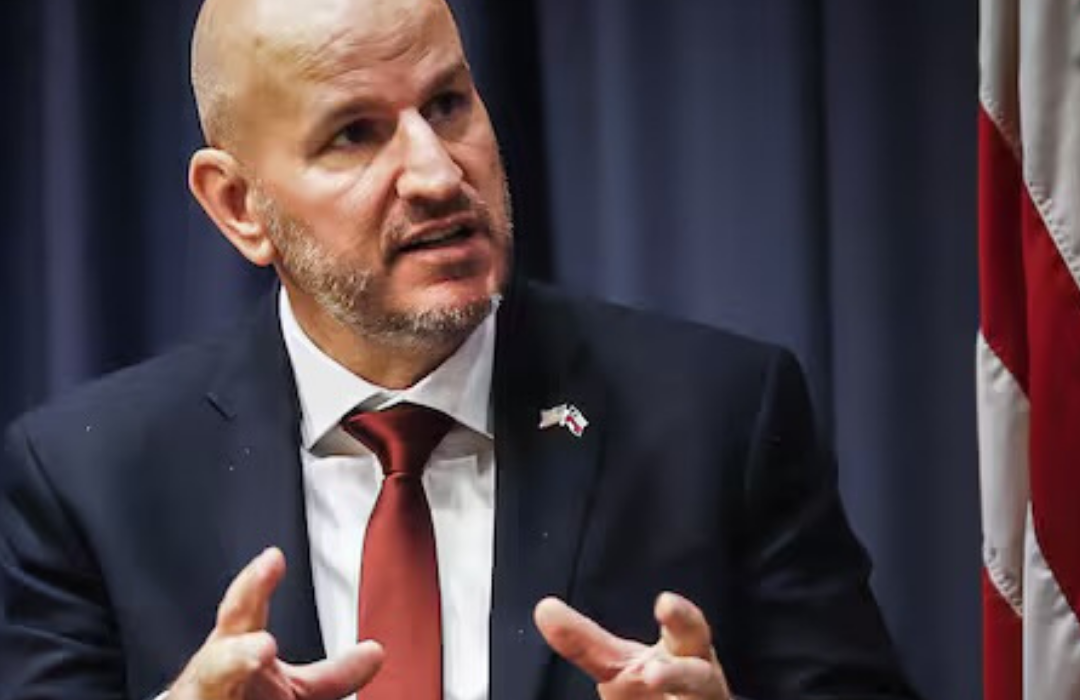 “Yo creo que el cable chino ya se acabó”: embajador Judd aborda polémica y destaca figura de Kast