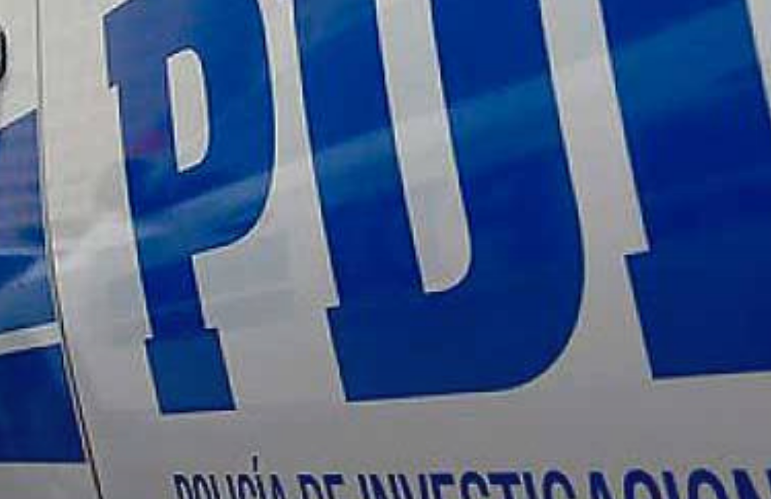 Funcionario de la PDI frustra asalto y balea a dos delincuentes en local de comida en Estación Central