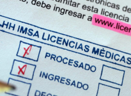 Caso Licencias Médicas: dictan arraigo nacional y firma quincenal para seis funcionarios públicos imputados