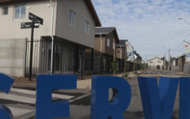 Serviu le quitó subsidio por no habitar vivienda pese a fiscalizaciones donde sí estuvo: Corte ordenó devolver beneficio