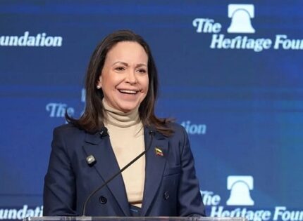 Polémica por posturas de María Corina Machado sobre aborto y temas valóricos