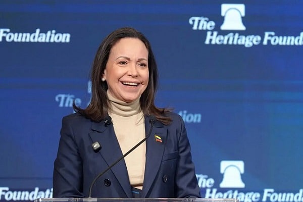 Polémica por posturas de María Corina Machado sobre aborto y temas valóricos