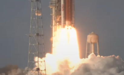 El ser humano vuelve a la Luna tras medio siglo: Despegó la histórica misión Artemis II