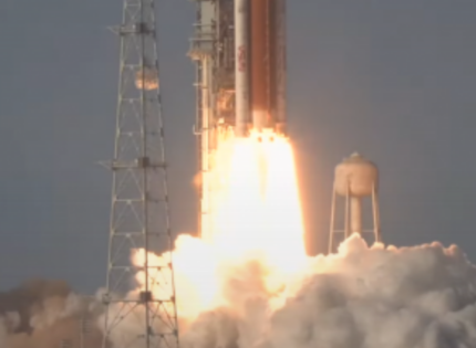 El ser humano vuelve a la Luna tras medio siglo: Despegó la histórica misión Artemis II