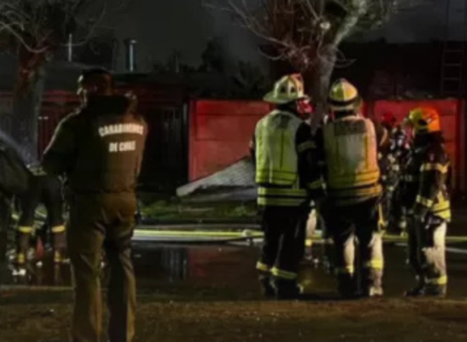 Mujer muere en incendio de casa en Chillán y su hija está grave debido a quemaduras