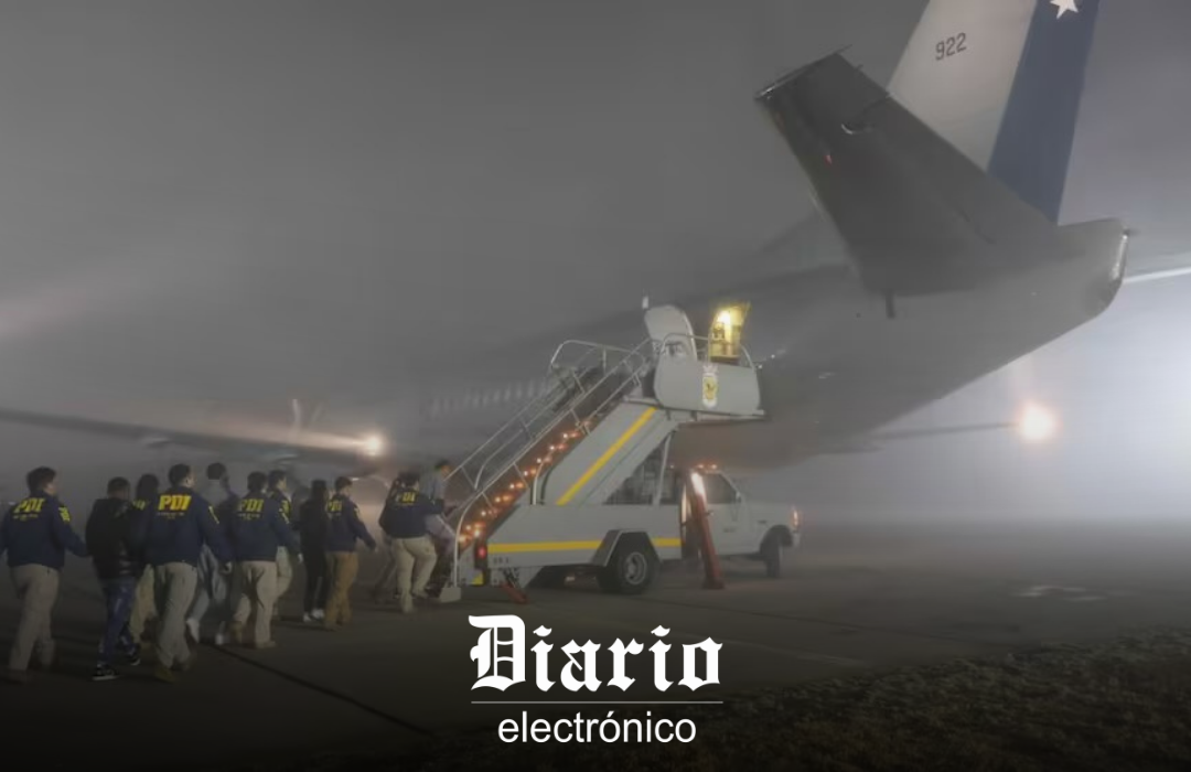 Concretan expulsión de otros 45 inmigrantes en vuelo de la Fuerza Aérea con destino a Colombia y República Dominicana