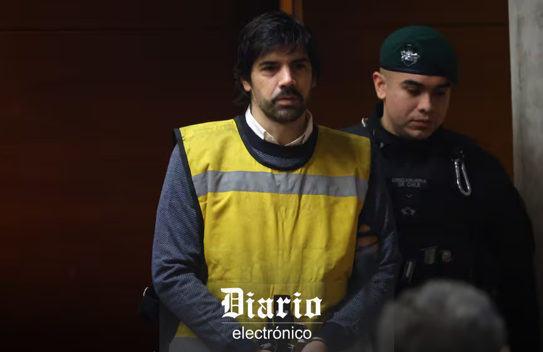 Exdiputado Lavín reaparece en nueva formalización por uso de datos del Servel a dos meses de quedar en prisión preventiva