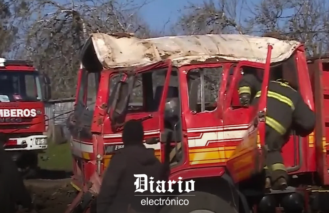 Comandante de Bomberos que conducía carro bajo los efectos del alcohol y se volcó en Barros Arana queda libre