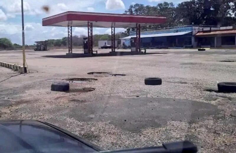 El drama del gasoil en Soledad: Cuando el transporte público es sacrificado por la indolencia oficial