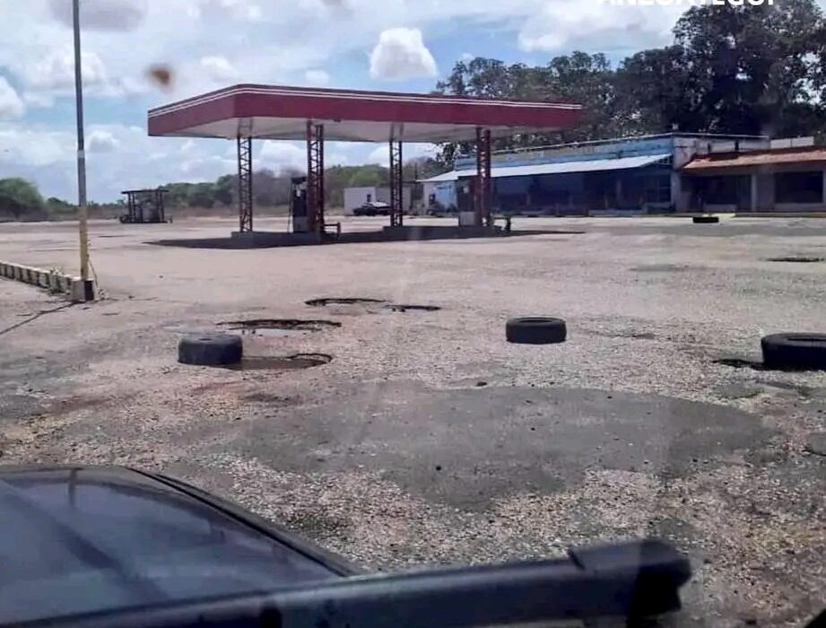 El drama del gasoil en Soledad: Cuando el transporte público es sacrificado por la indolencia oficial