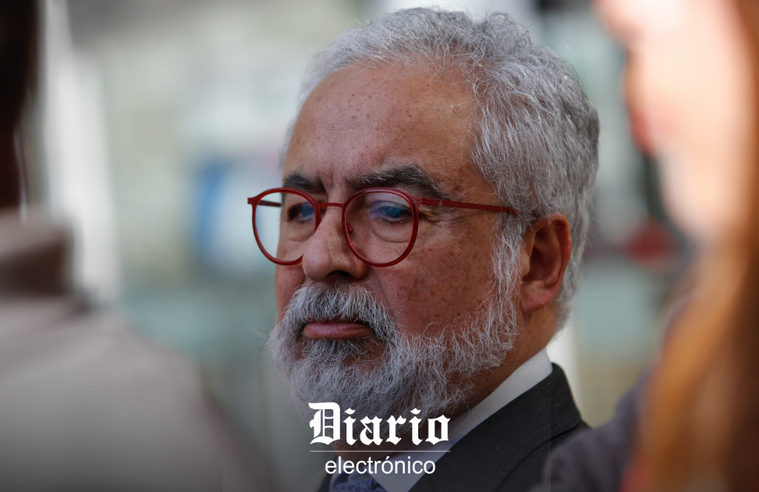Denuncian a Luis Hermosilla por tráfico de influencias en caso Luchsinger-Mackay y revelan mensajes