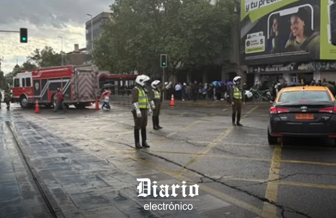 Estudiante de 19 años muere tras ser atropellada por un bus del sistema RED en plena Alameda